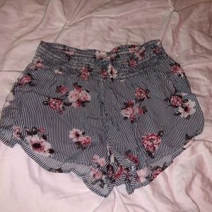 Foley floral shorts